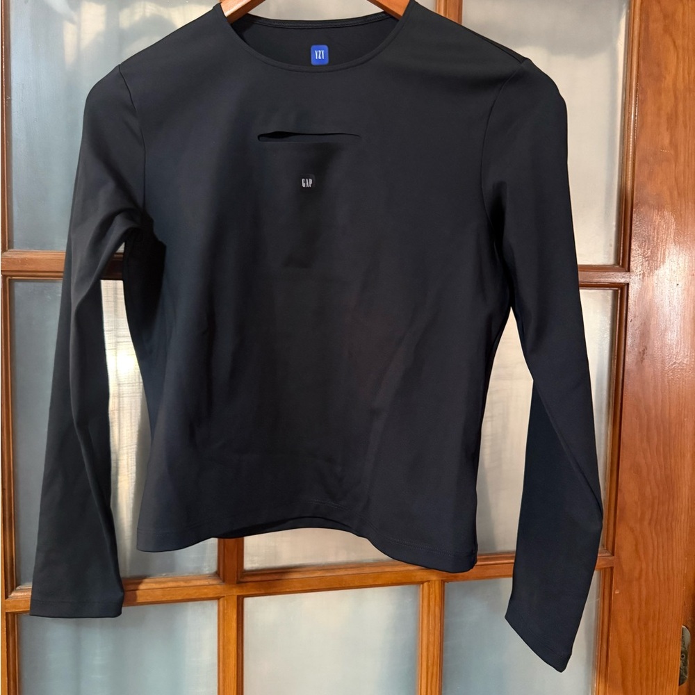 GAP Charcoal Long Sleeve Shirt - Picture 1 of 2